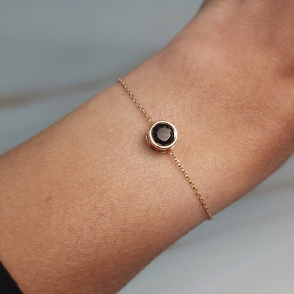 14Kt Gold Blue Sapphire Round Bezel Bracelet