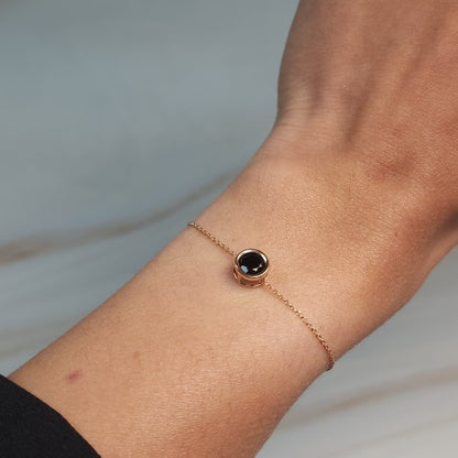 14Kt Gold Blue Sapphire Round Bezel Bracelet