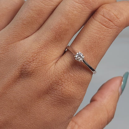 14Kt Gold 0.25 Ct Lab Grown Diamond Ring