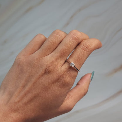 14Kt Gold 0.25 Ct Lab Grown Diamond Ring