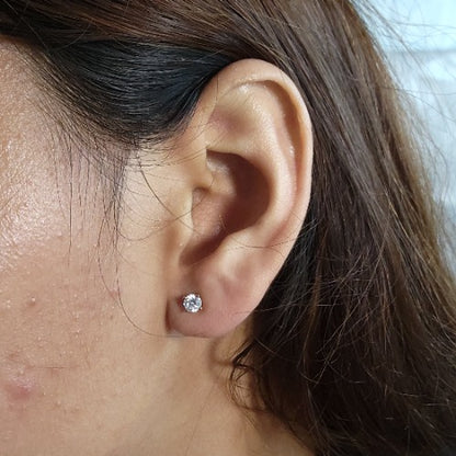 14Kt Gold 0.50 Ct Lab Grown Diamond Stud Earrings