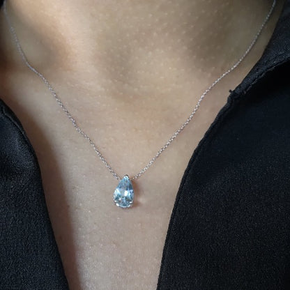 14Kt Gold Natural Aquamarine Teardrop Pendant Necklace