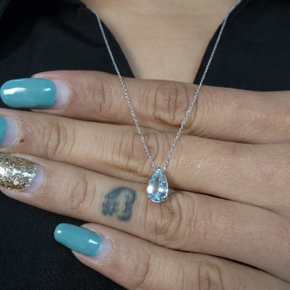 14Kt Gold Natural Aquamarine Teardrop Pendant Necklace