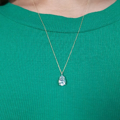14Kt Gold Genuine Natural Aquamarine Teardrop Pendant Necklace
