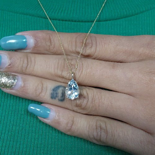 14Kt Gold Genuine Natural Aquamarine Teardrop Pendant Necklace