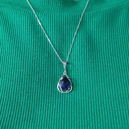 14Kt Gold 2 Ct Blue Sapphire Pear Teardrop Design Pendant Necklace