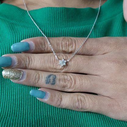 14Kt Gold Flower Star Cluster Necklace Pendant