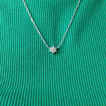 14Kt Gold Flower Star Cluster Necklace Pendant