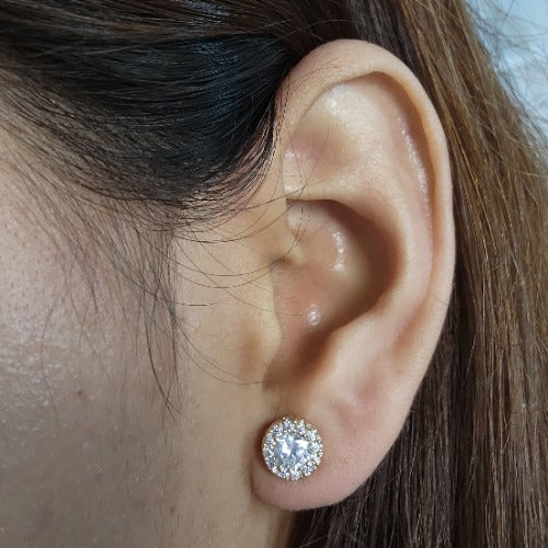 14Kt Gold 1 Ct Zirconia Halo Design Stud Earrings