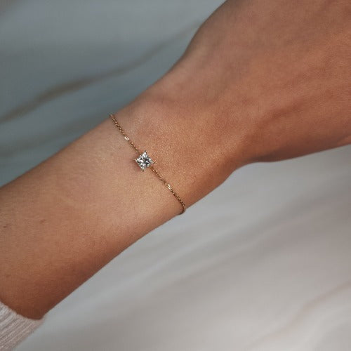 14Kt Gold 0.50 Ct Lab Grown Princess Cut Diamond Bracelet