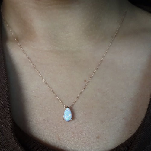 14Kt Gold Opal Teardrop Pendant Necklace