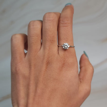 14Kt Gold 0.90 Ct Lab Grown Diamond Ring