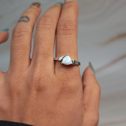 14Kt Gold Opal & Diamond Trillion Ring