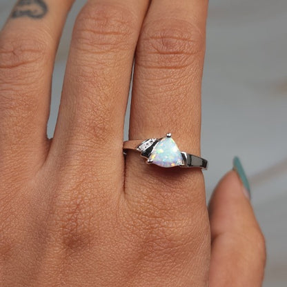 14Kt Gold Opal & Diamond Trillion Ring