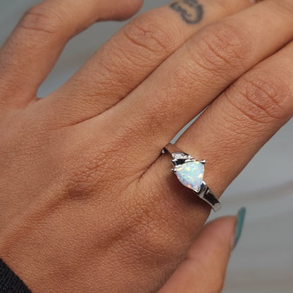 14Kt Gold Opal & Diamond Trillion Ring