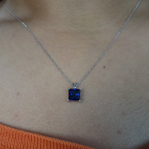 14Kt Gold Blue Sapphire Princess Cut Pendant Necklace