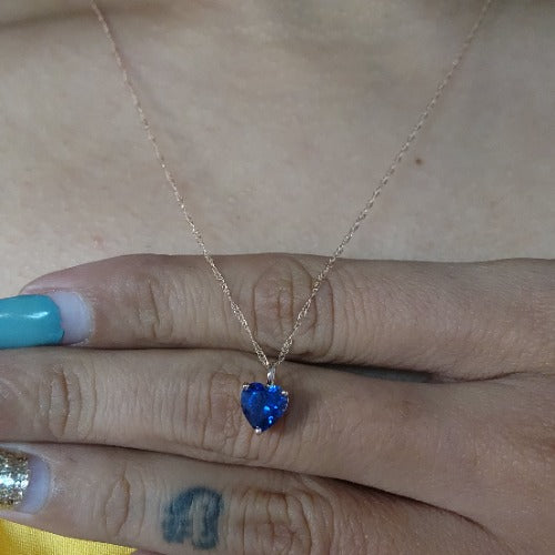 14Kt Gold Blue Sapphire Heart Pendant Necklace