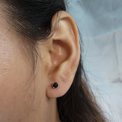 14Kt Gold 4mm Genuine Black Onyx Round Stud Earrings
