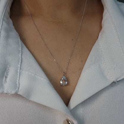 14Kt Gold Genuine Natural Aquamarine Teardrop Pendant Necklace