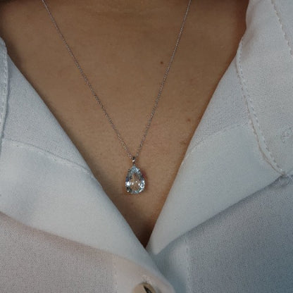14Kt Gold Genuine Natural Aquamarine Teardrop Pendant Necklace