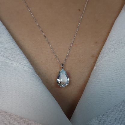 14Kt Gold Genuine Natural Aquamarine Teardrop Pendant Necklace