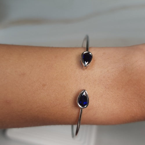 14Kt Gold Blue Sapphire Pear Bezel Bangle Bracelet