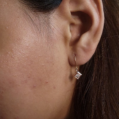 14Kt Gold Diamond Square Design Dangle Earrings
