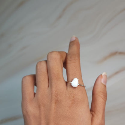 14Kt Gold Opal Teardrop Ring