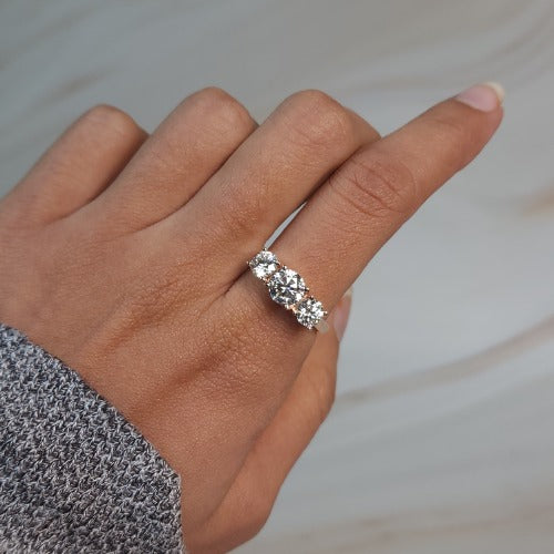 14Kt Gold 2 Ct 3 Stones Lab Grown Diamond Ring