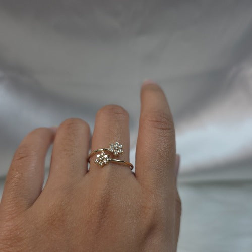 14Kt Gold 0.28 Ct Double Flower Star Diamond Ring