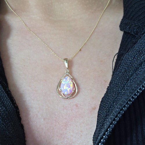 14Kt Gold Pink Opal Pear Teardrop Design Pendant Necklace