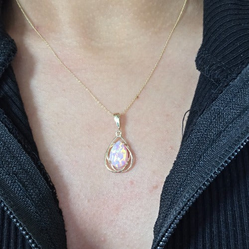 14Kt Gold Pink Opal Pear Teardrop Design Pendant Necklace