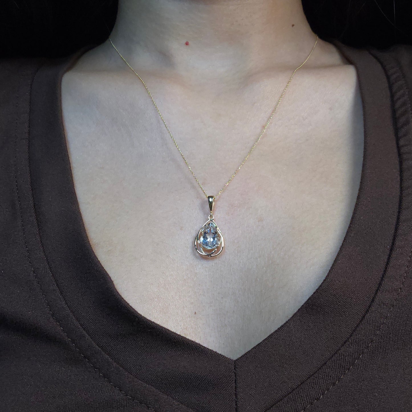 14Kt Gold 2 Ct Natural Aquamarine Pear Teardrop Design Pendant Necklace