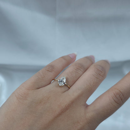 14Kt Gold 1 Ct Lab Grown Teardrop Diamond Ring