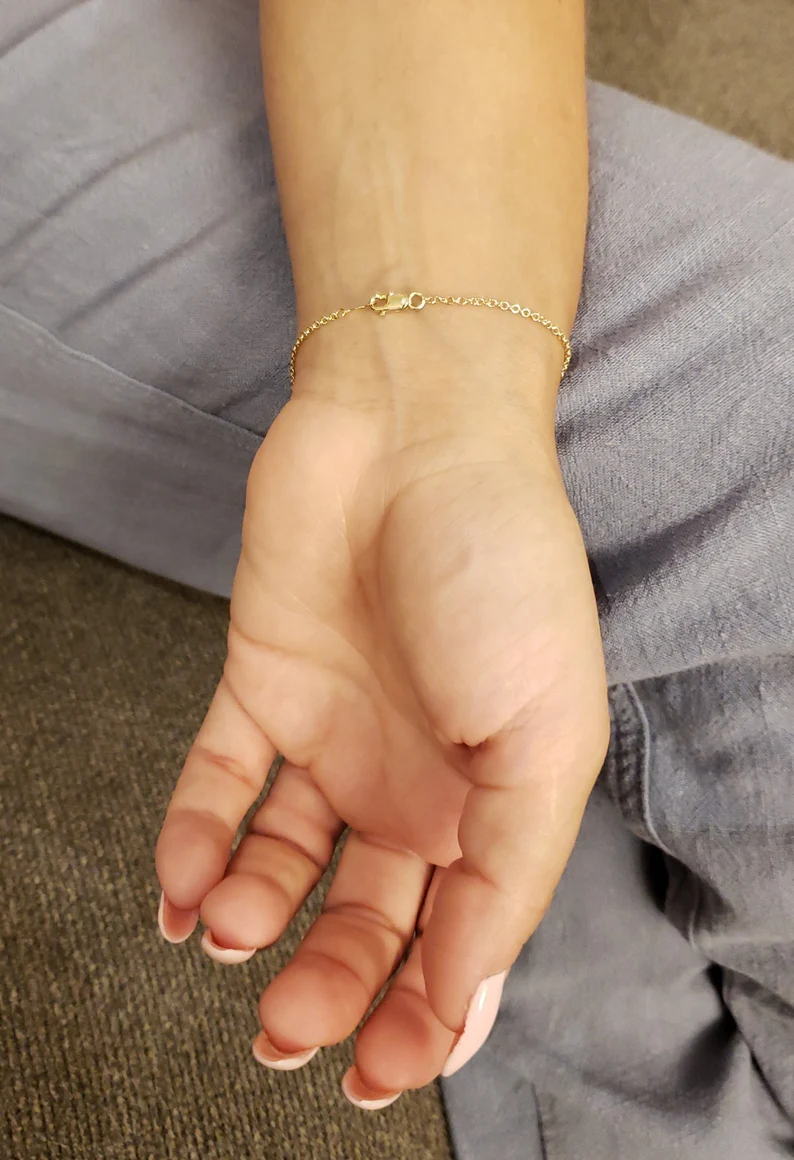14Kt Gold Lab Grown Diamond Open Circle Bracelet