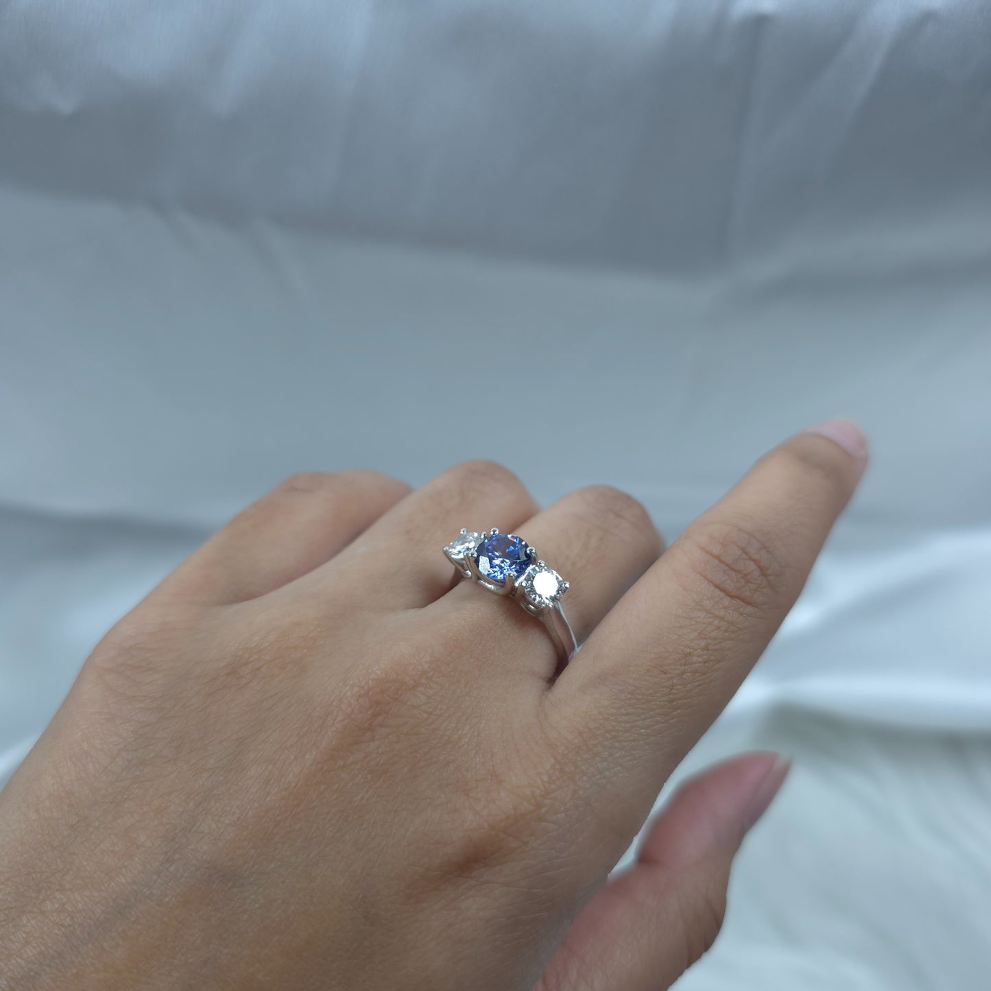 Simulated Tanzanite & 1Ct Lab Grown Diamond Round ring .925 Sterling Silver