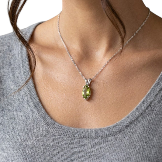 14Kt Gold Peridot Marquise Pendant