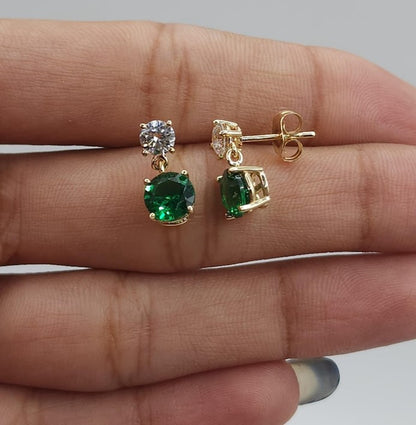 14Kt Gold Emerald & Lab Grown Diamond Round Stud Earrings