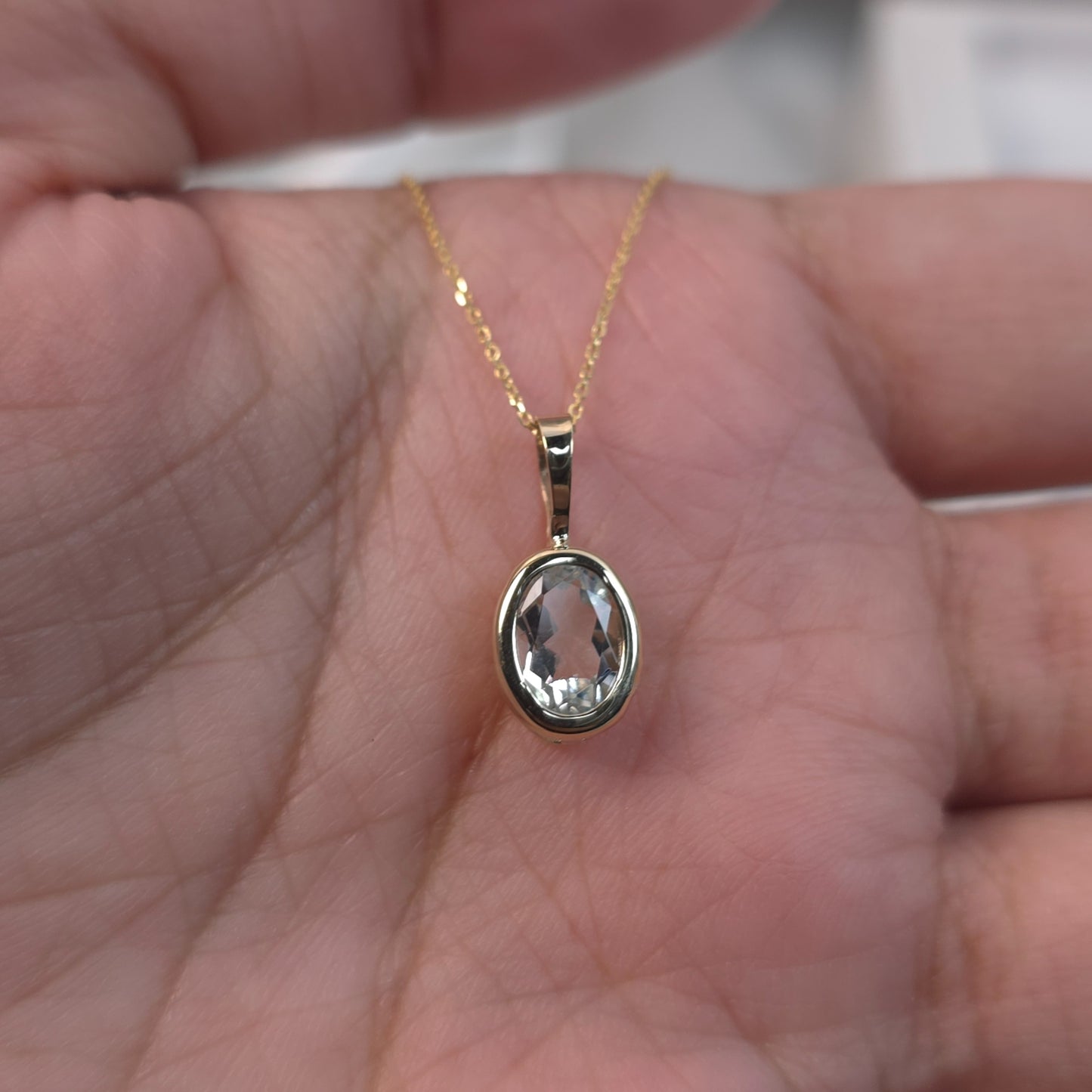 14Kt Gold Genuine Aquamarine Oval Bezel Pendant Necklace