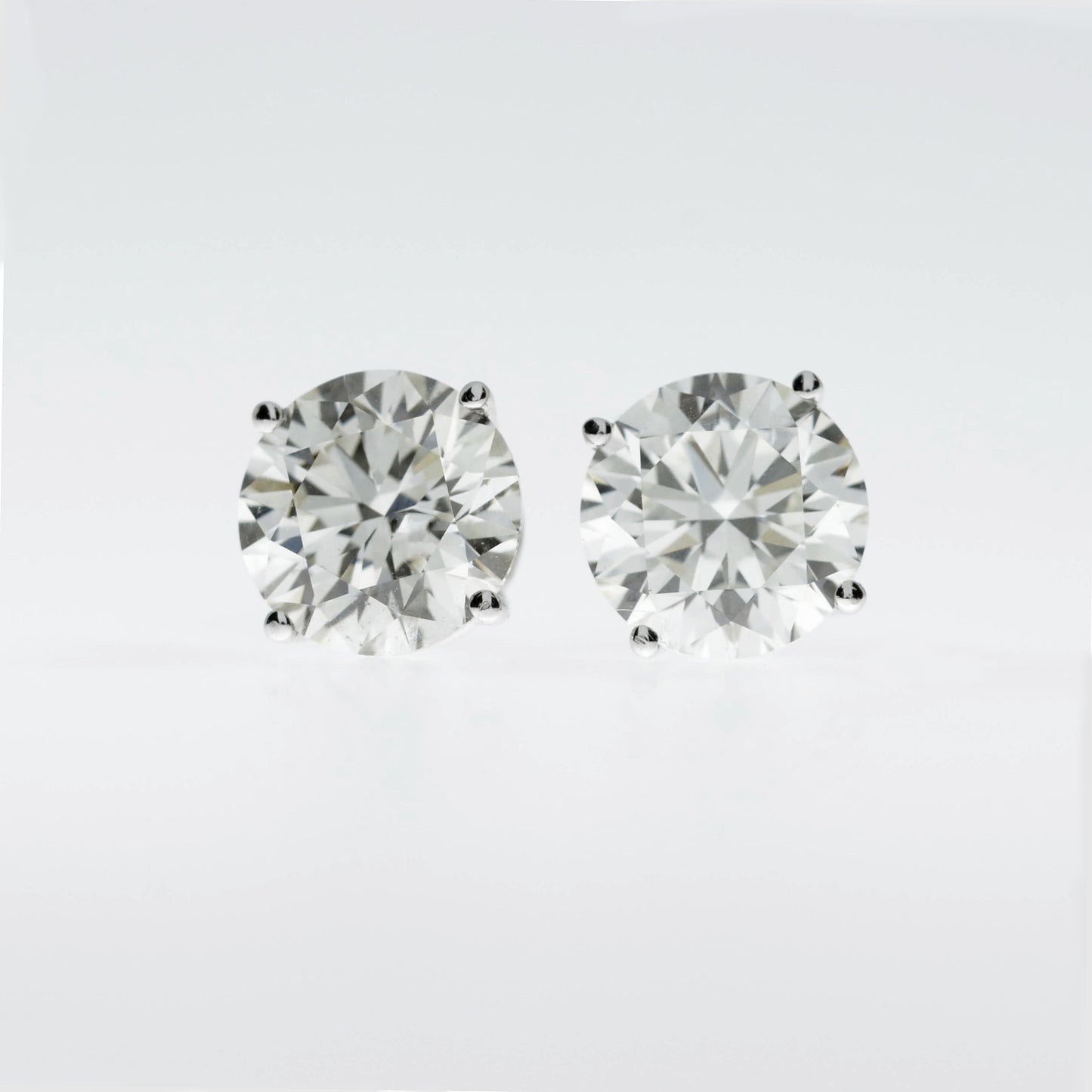 14Kt Gold 6 Ct Lab Grown IGI Certified Diamond Earrings