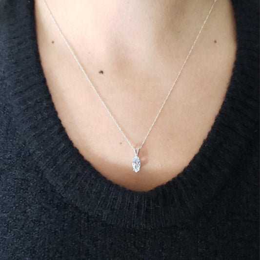 14Kt Gold Natural Aquamarine Marquise Pendant