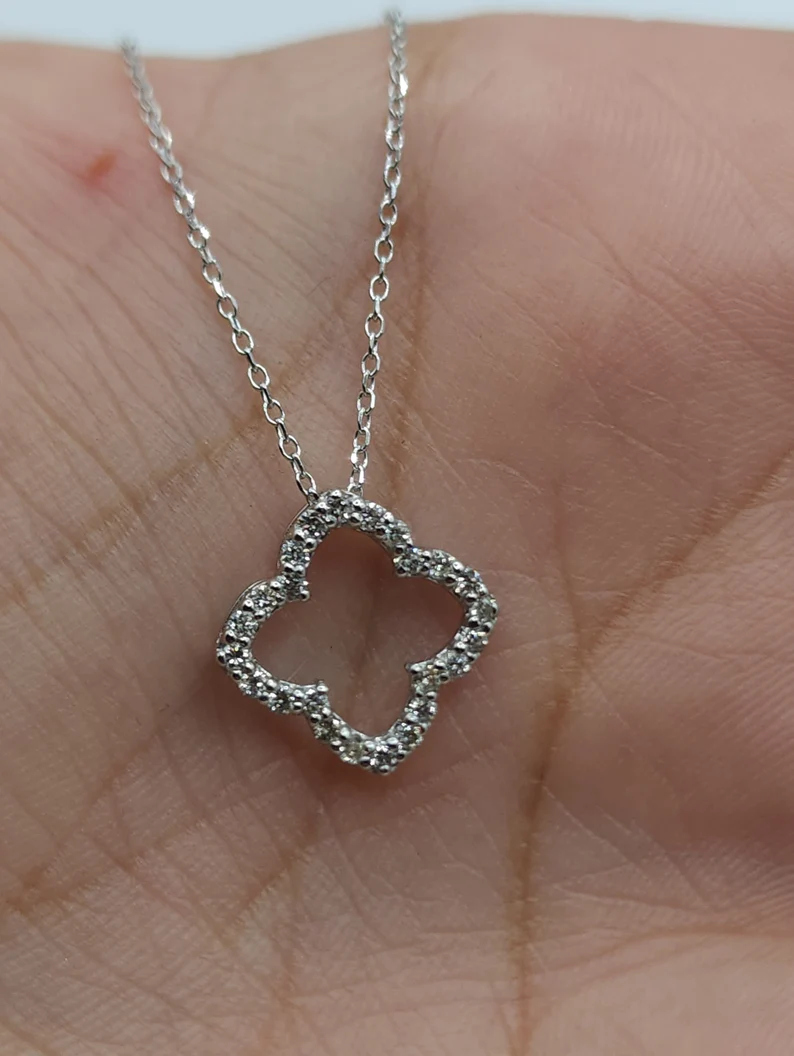 14Kt Gold 0.19 Ct Lab Grown Diamond Open Clover Pendant Necklace