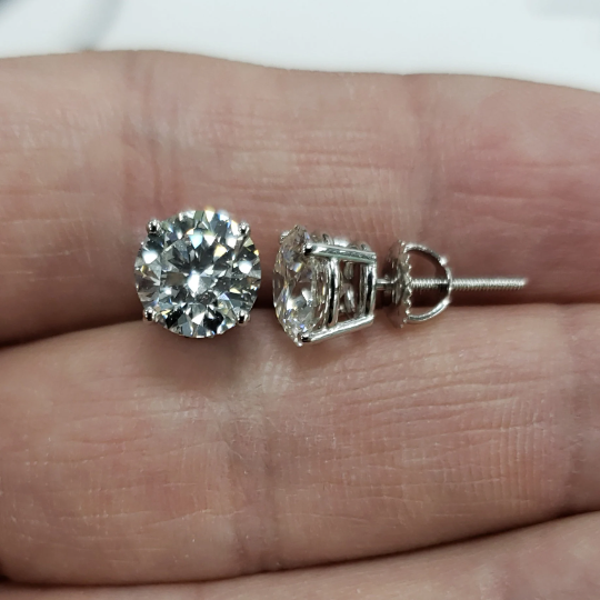 14Kt Gold 7 Ct Lab Grown Diamond IGI Certified Stud Earrings