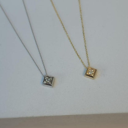 14Kt Gold Lab Grown Diamond Square Design Pendant
