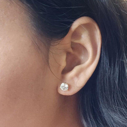 14Kt Gold 3 Prong Martini 2 Ct Lab Grown IGI Certified Studs Diamond Earrings