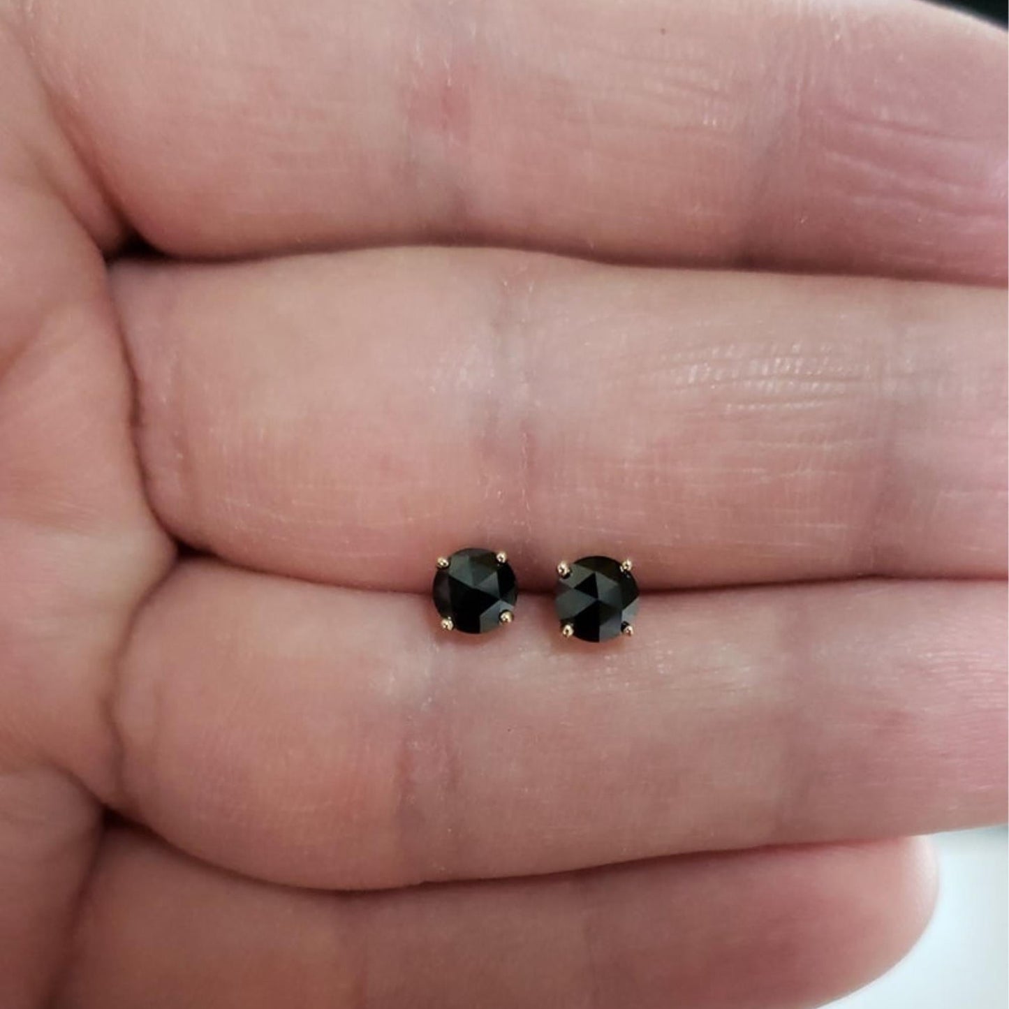 14Kt Gold 0.75 Ct Rose Cut Black Diamond Round Stud Earrings