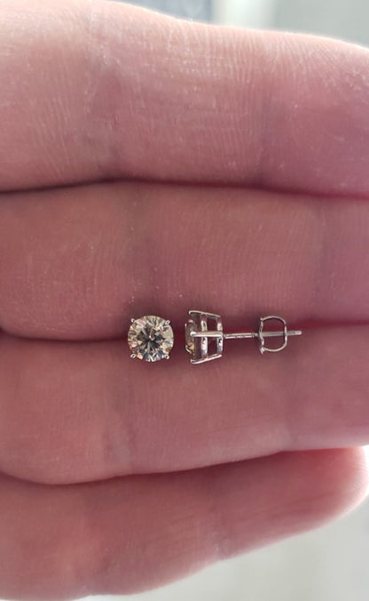 14Kt Gold 1.80 Ct Lab Grown Diamond Stud Earrings