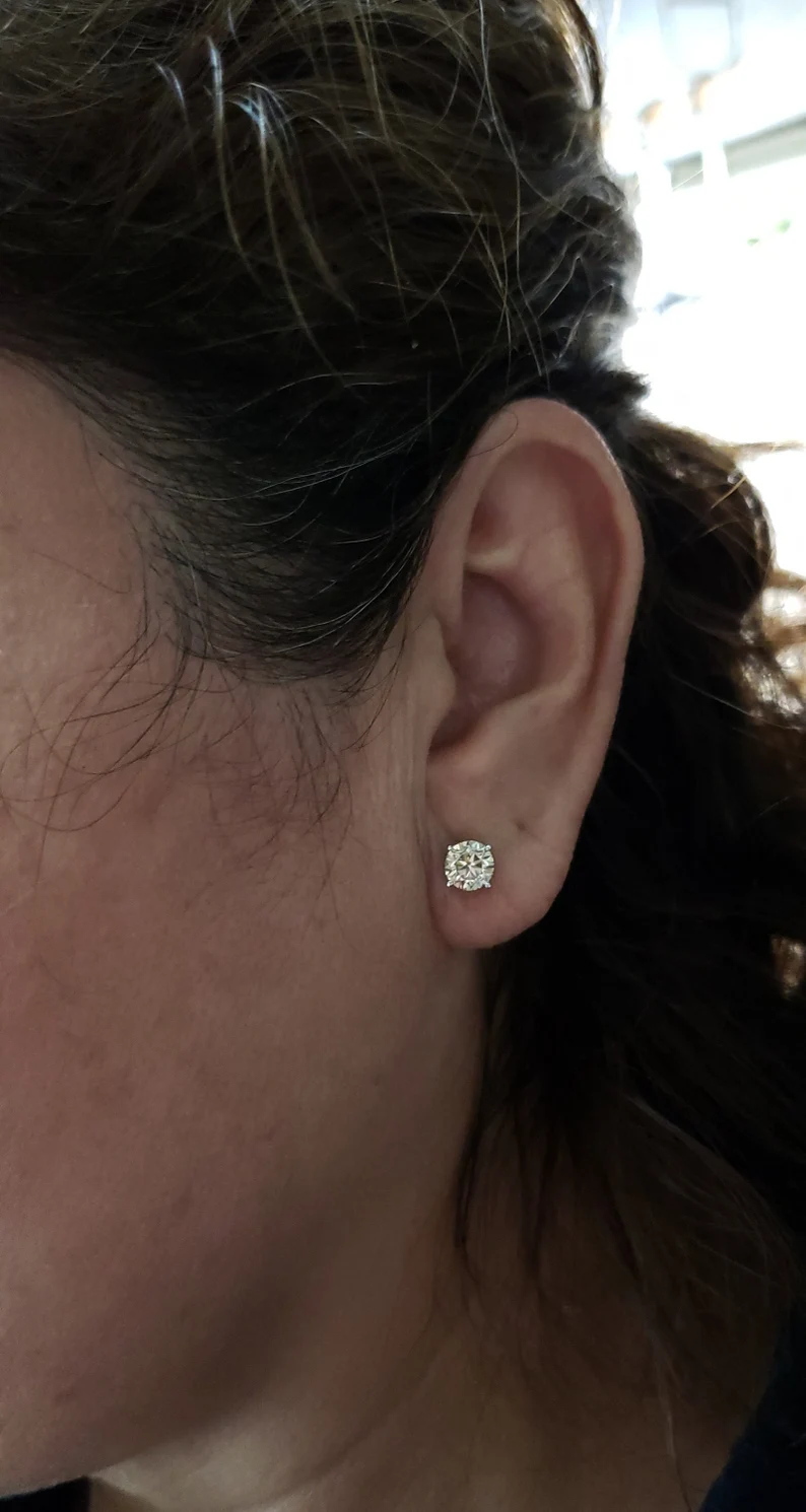 14Kt Gold 1.50 Ct Lab Grown Diamond Stud Earrings