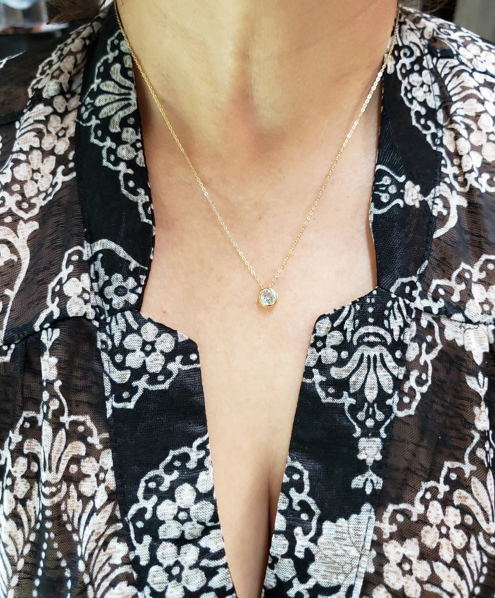 14Kt Gold Genuine Aquamarine Round Bezel Pendant Necklace