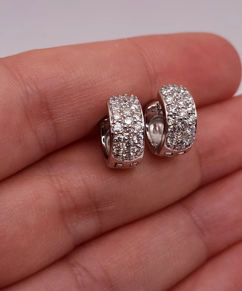 14Kt Gold 0.76 Ct Lab Grown Diamond Hoop Earrings